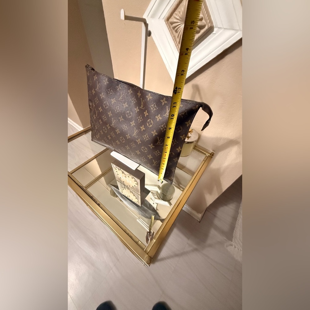 Louis Vuitton Monogram Brown large cosmetics Bag - Picture 11 of 13